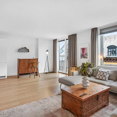 Sanders Monarch - Charming One-bedroom With Two Balconies Apartament Kopenhaga