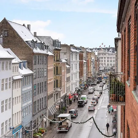 Apartment Sanders Monarch - Charming One-bedroom With Two Balconies *