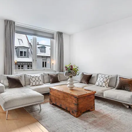 Sanders Monarch - Charming One-bedroom With Two Balconies * Kopenhaga