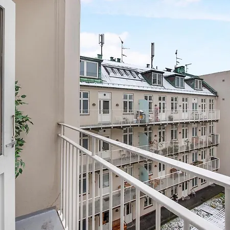 Sanders Monarch - Charming One-bedroom With Two Balconies Kopenhaga