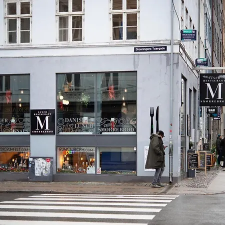 Apartament Sanders Monarch - Charming One-bedroom With Two Balconies *